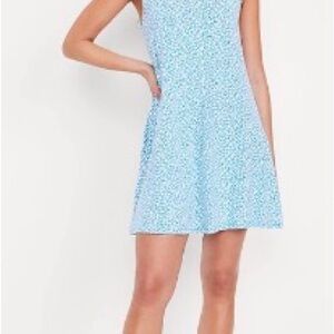 Old Navy Plus-Size Light Blue Floral Mini Dress